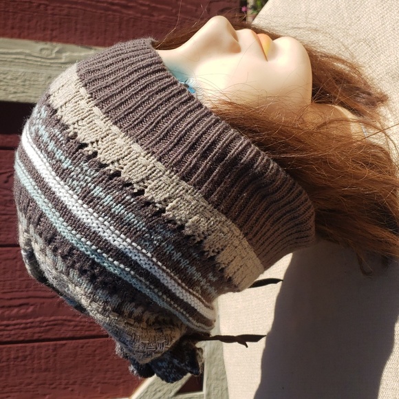 Beanie Hat/ Snood - Picture 4 of 4